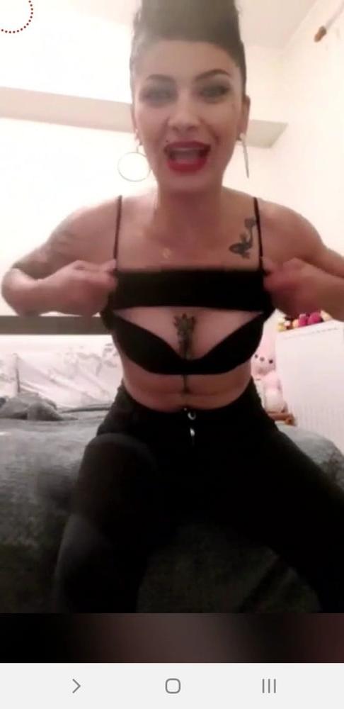15P Bust bra live facebook romanian