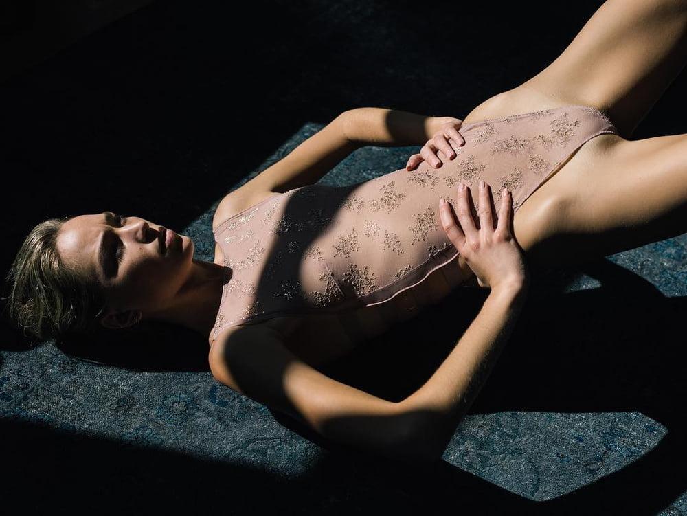 24P Anorexic skinny girls horny as hell