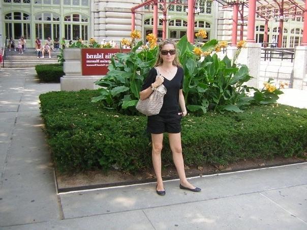 25P bella milf in action