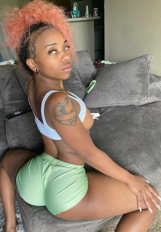 24P Slim thick girls #23