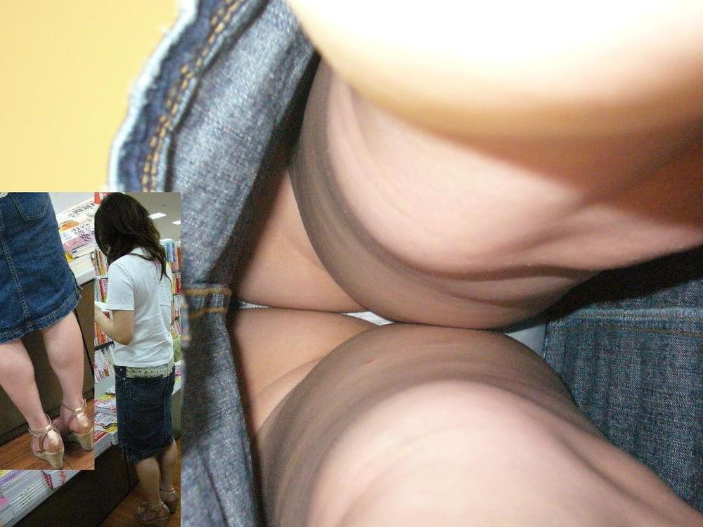 25P Japanese upskirt
