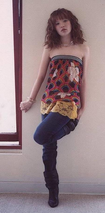 25P Emily Browning is your new Girlfriend