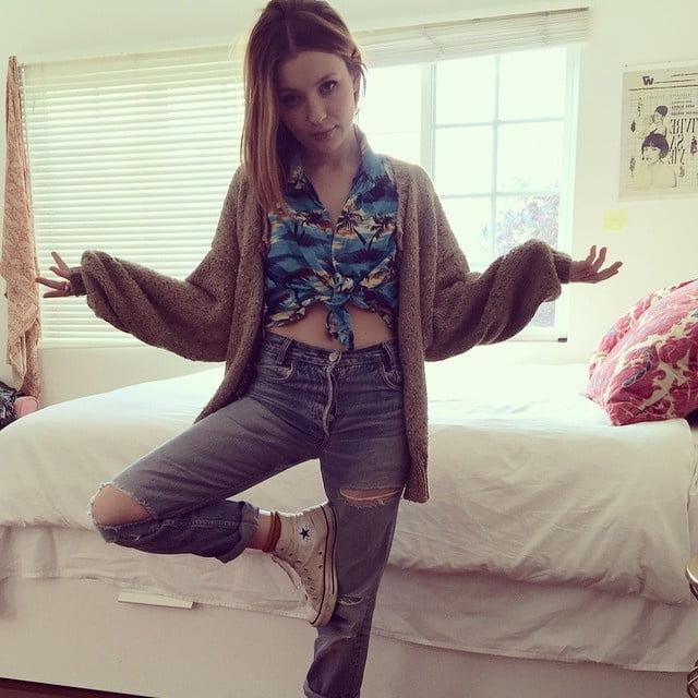 25P Emily Browning is your new Girlfriend