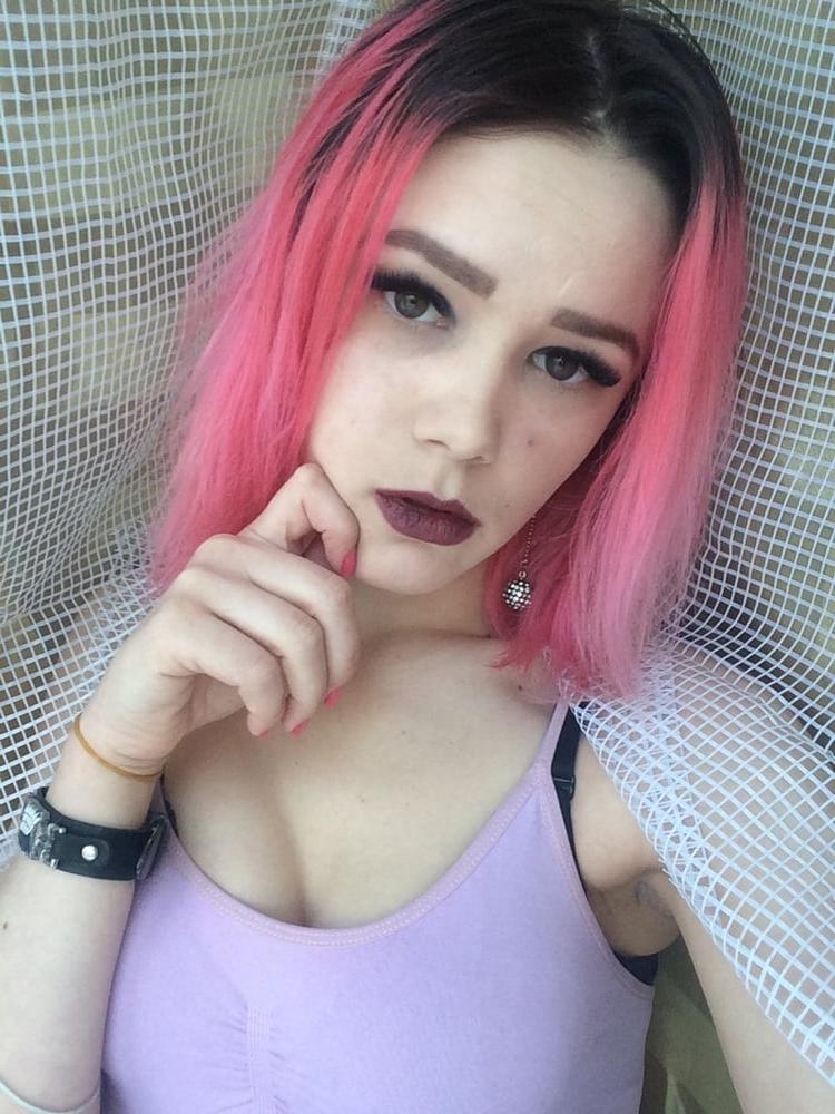 25P submitted girlfriend