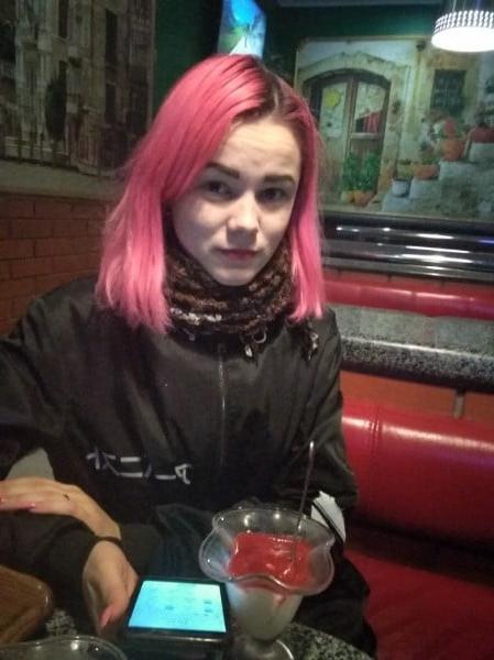 25P submitted girlfriend