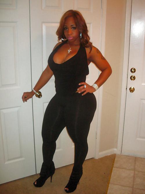 15P THICK ass WOMEN
