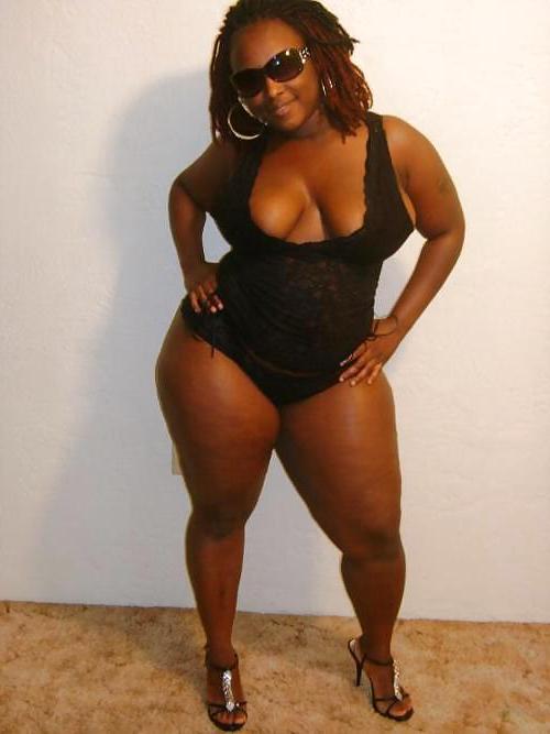 15P THICK ass WOMEN