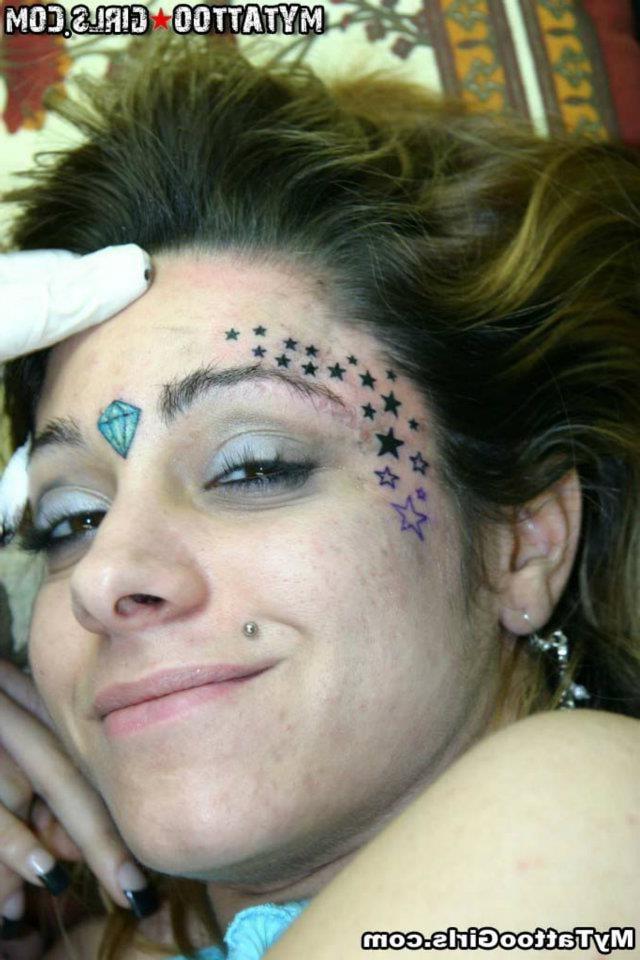 25P Face tattoo women.