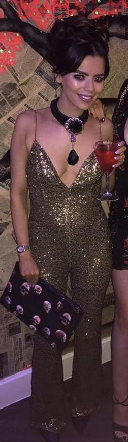 25P Mates hot girlfriend