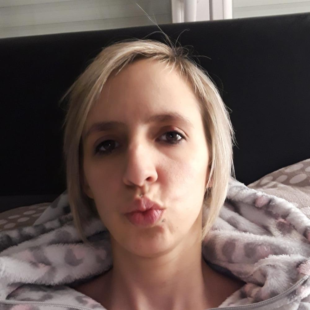 25P Lachiennedu62 sa face de nympho