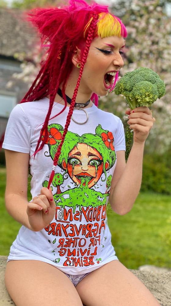 25P Metal Girls Like It Hard 4