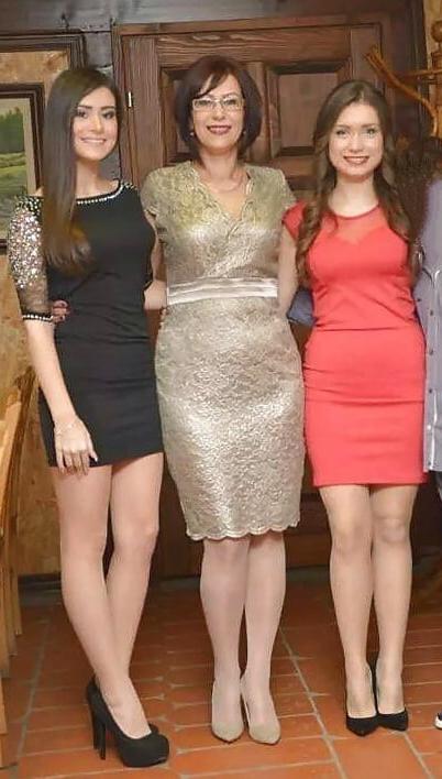 25P Moms Private Album