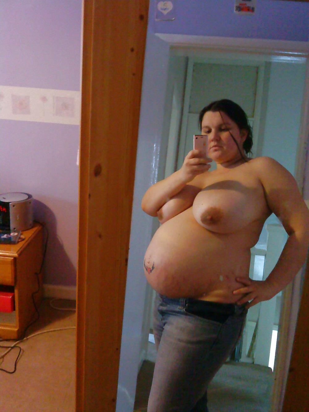 14P Pregnant girls