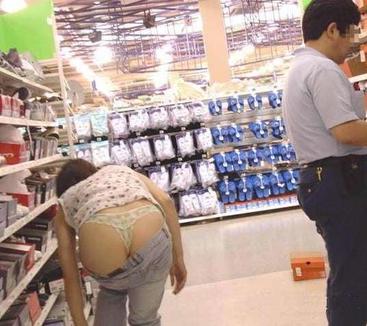 25P Japanese Girl Back Shots 46