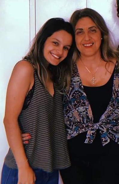 18P Cristiane teacher