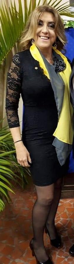 18P Cristiane teacher