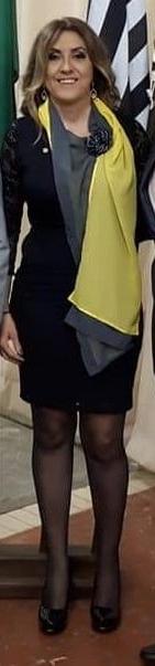 18P Cristiane teacher