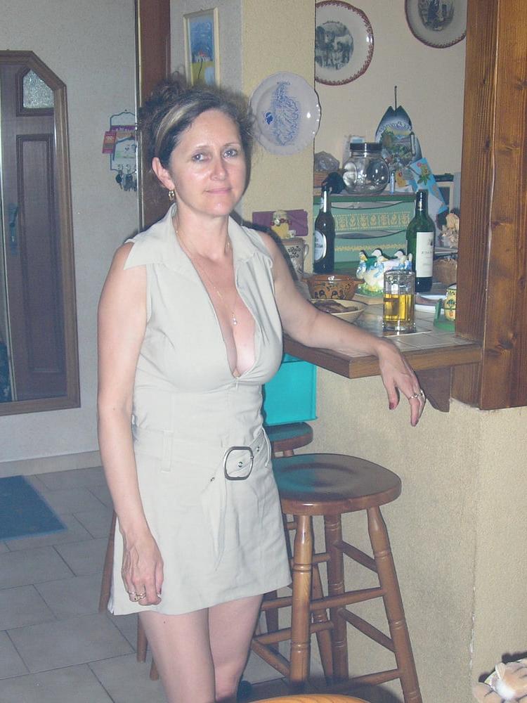 25P Sylvie Bar Milf