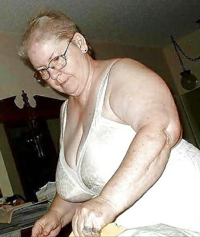 9P Grandma and mom in bra