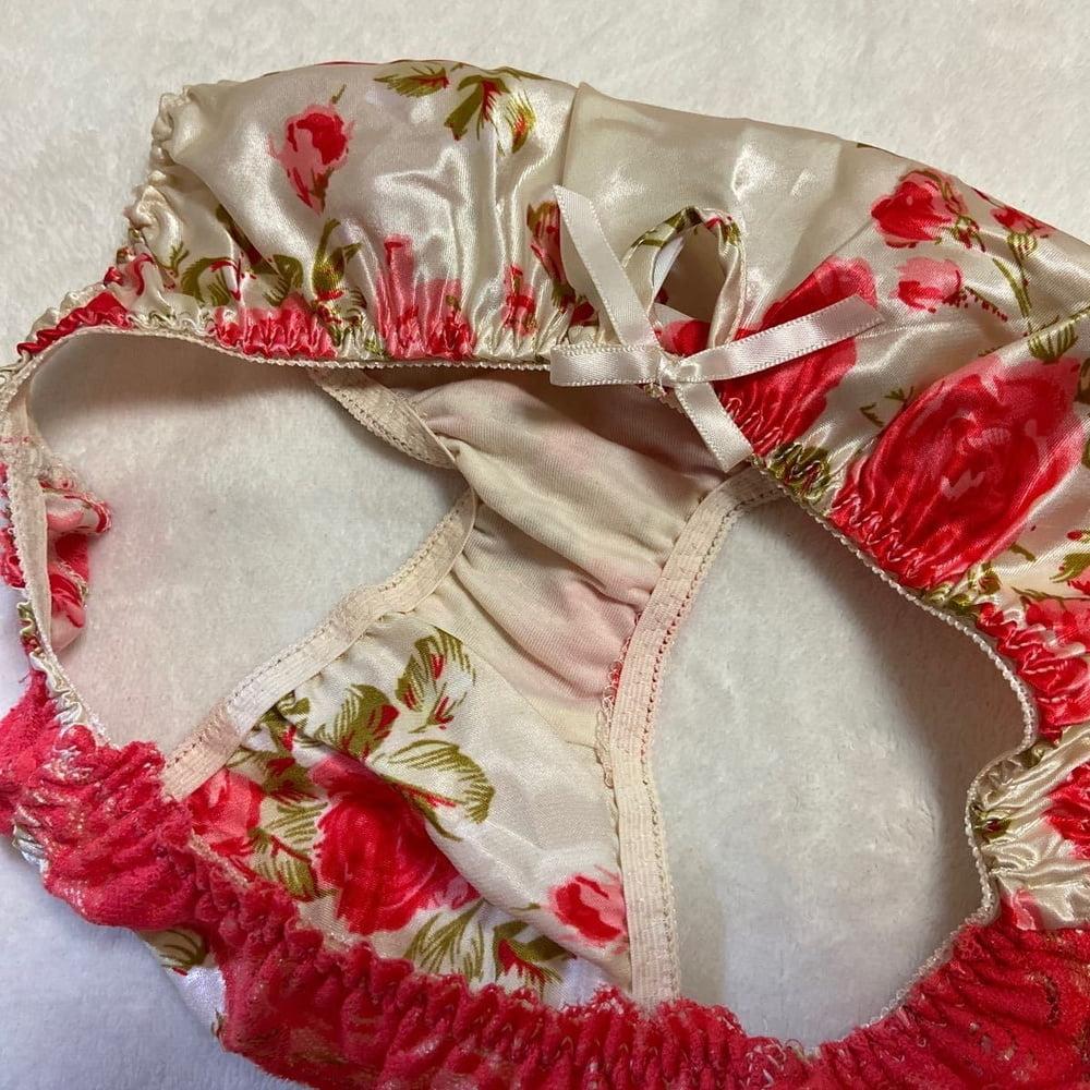 17P Policz mom bra n panties