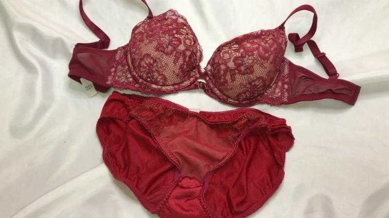 17P Policz mom bra n panties