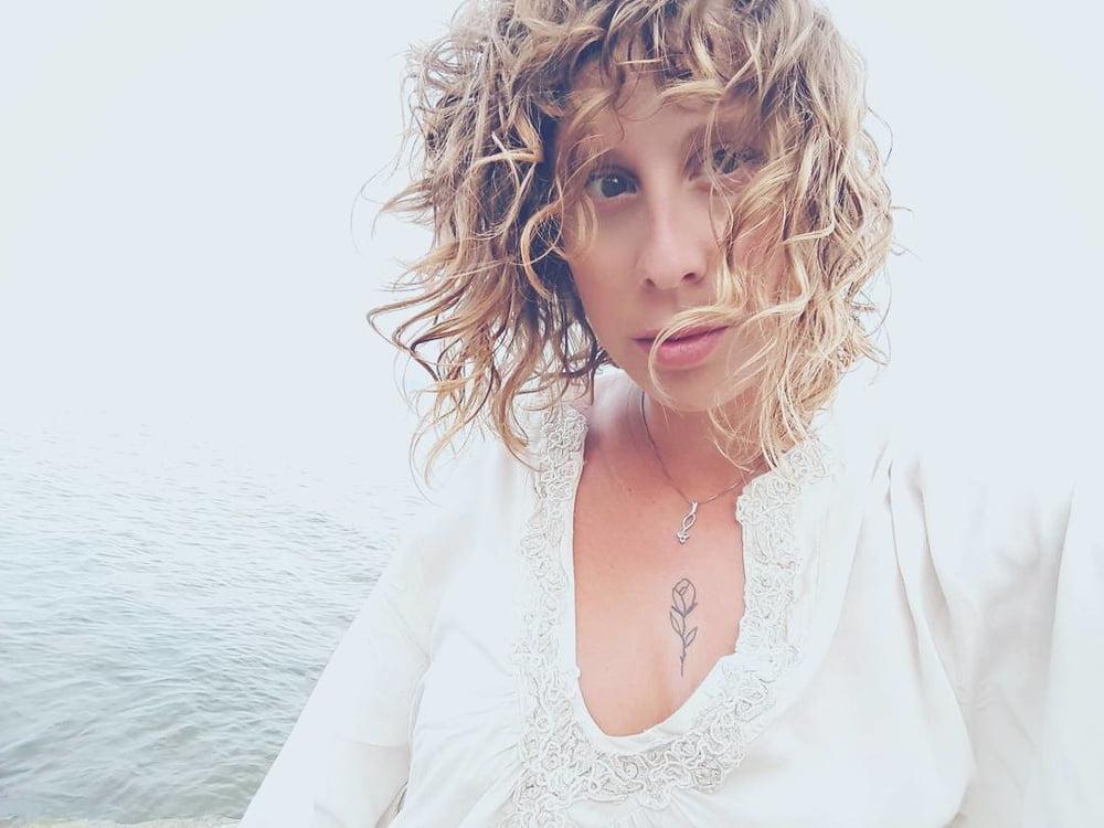 25P Sluty teacher from Italy