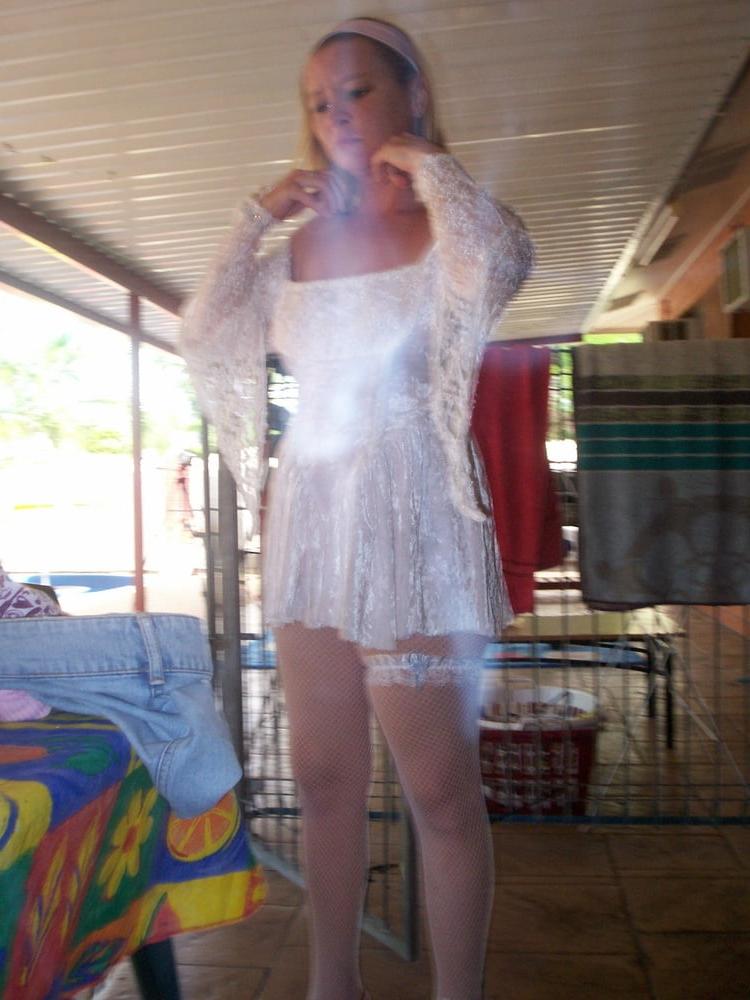 25P SHELLEY CHAINED SHAVED BRIDAL SLUT GIRL