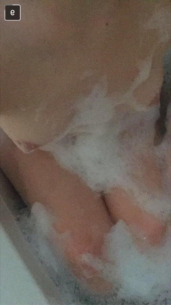14P Bath Tits
