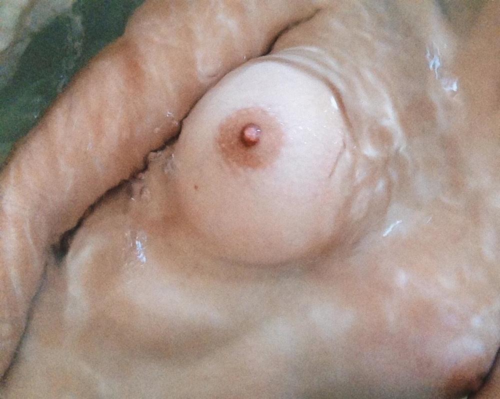 14P Bath Tits