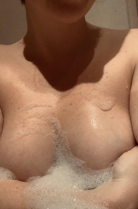 14P Bath Tits