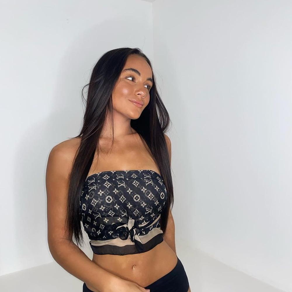 25P UK Girls 2020 - vol 49