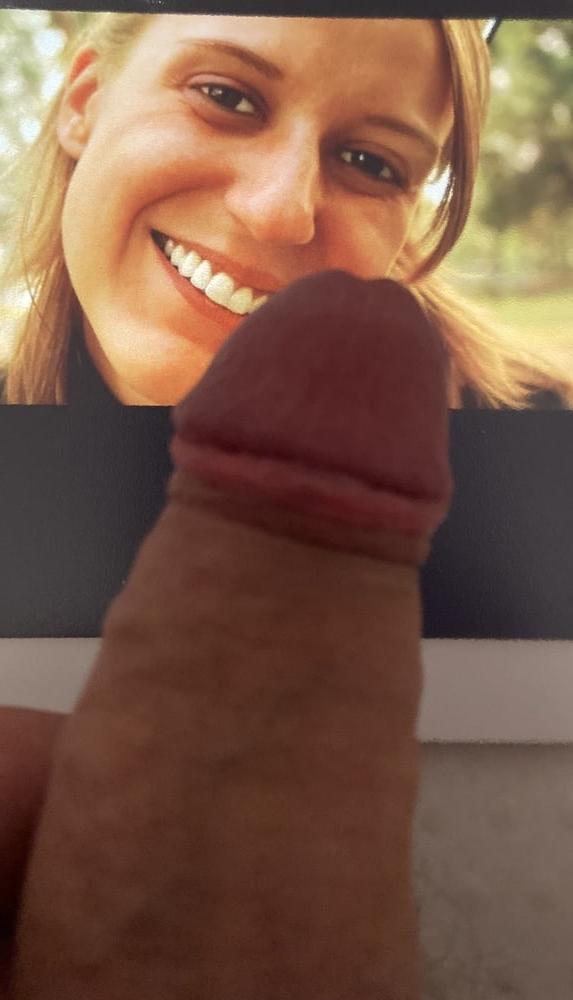 25P My cock out for curated4us hot girlfriend