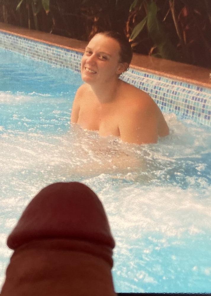 25P My cock out for curated4us hot girlfriend