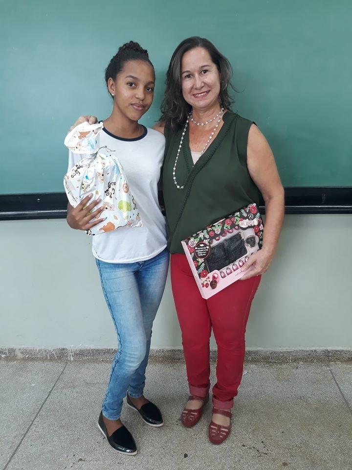 25P TEACHER ELIANA Prof gostosa