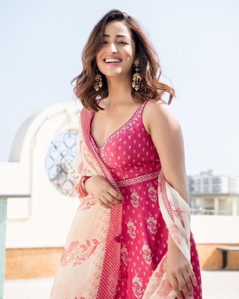 25P Yami Gautam's beautiful fucking face