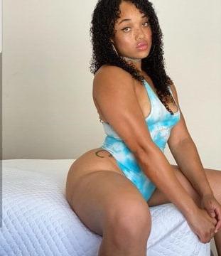 16P Black Women: Thick 55