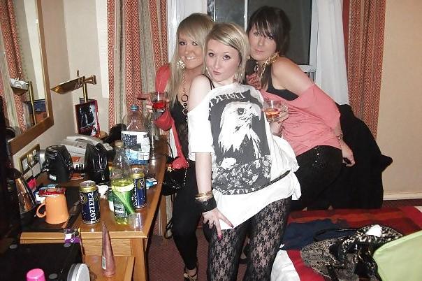 25P Facebook sluts cum on there pictures 