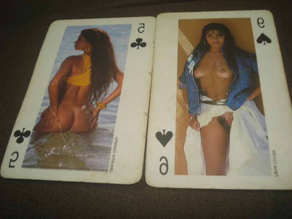 25P Vintage 04 - deck of cards.