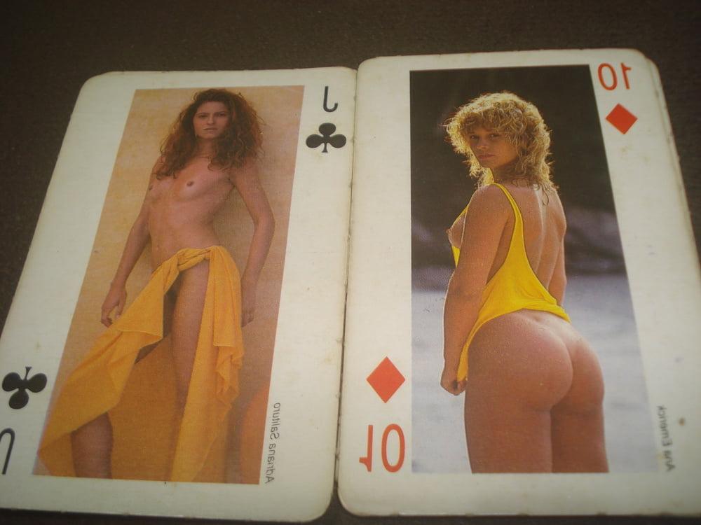 25P Vintage 04 - deck of cards.