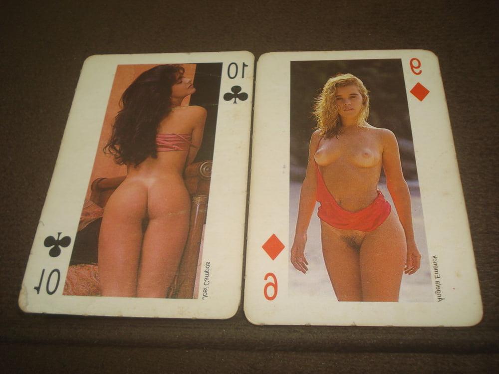 25P Vintage 04 - deck of cards.