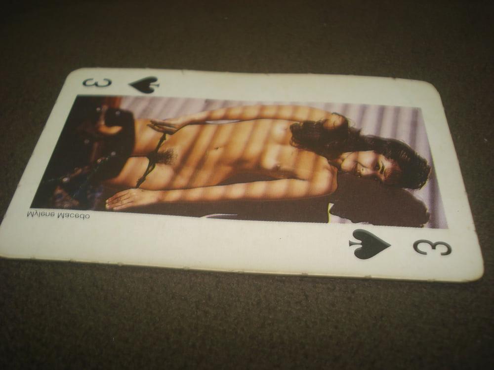 25P Vintage 04 - deck of cards.