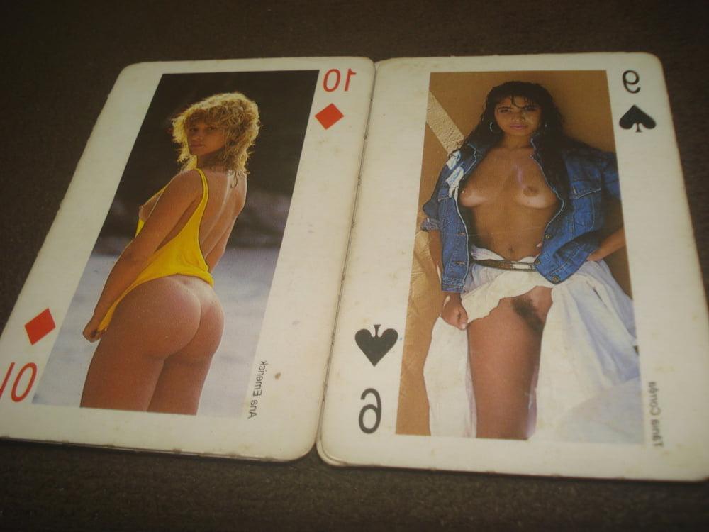 25P Vintage 04 - deck of cards.