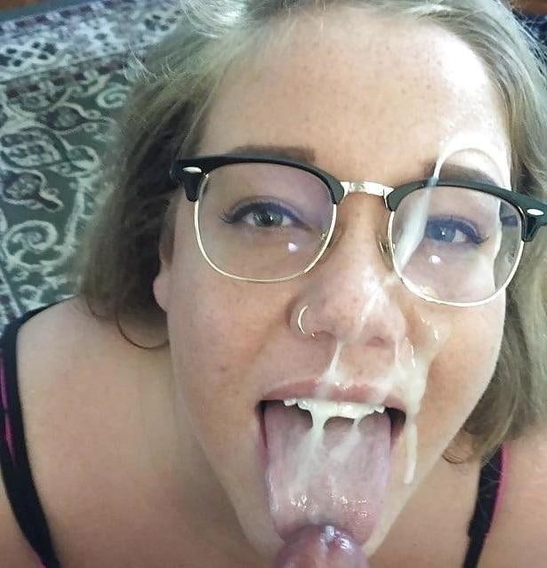 25P Nice ladies with spunk on thier face