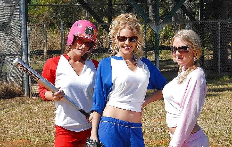 15P 3 Baseball playing Lesbians