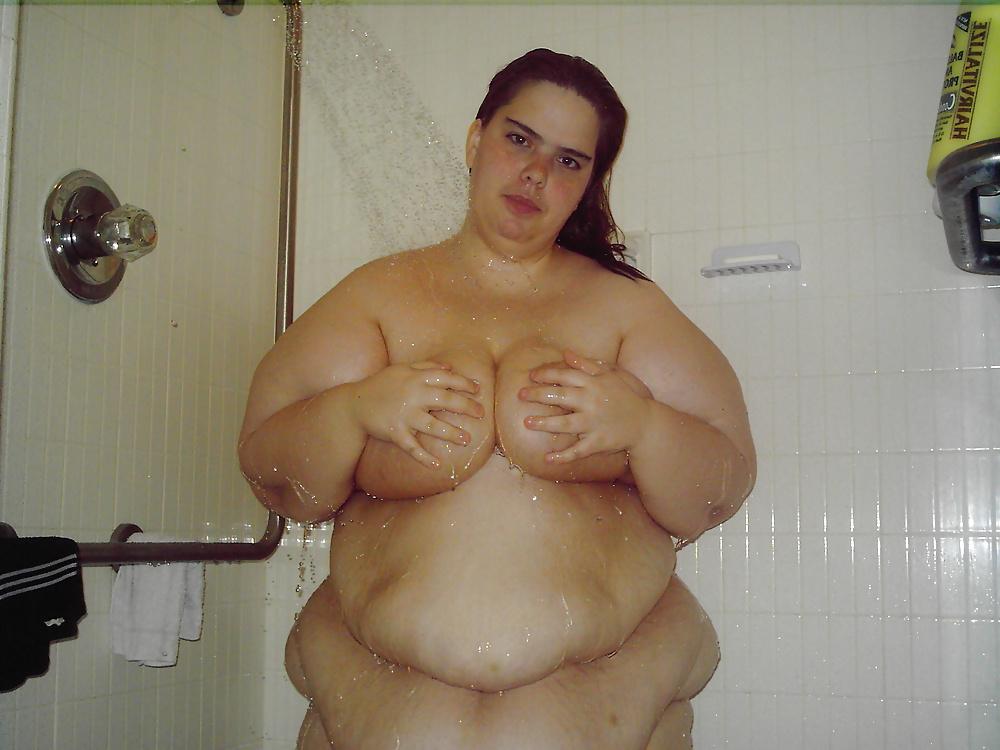 21P Bath and shower