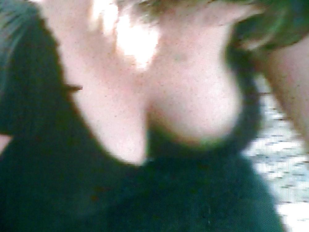 4P Downblouse no bra