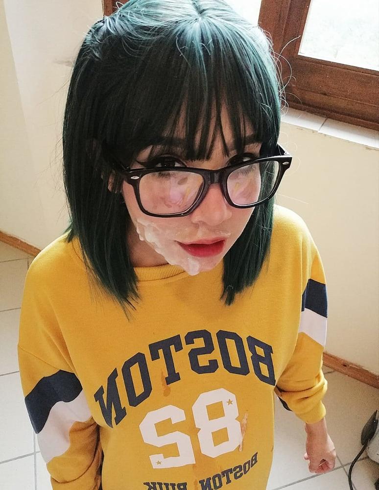 25P Facial Girls