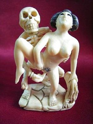 25P Small Porn Scuptures - Japanese Netsuke and Ivory Carvings