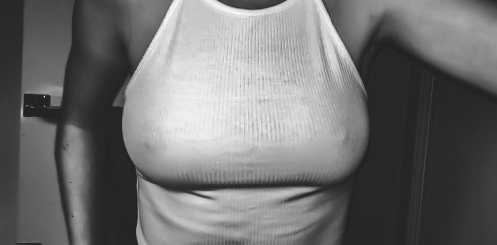 25P No Bra 19
