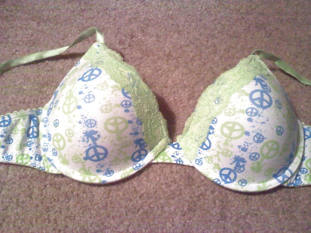 7P Candie's bra